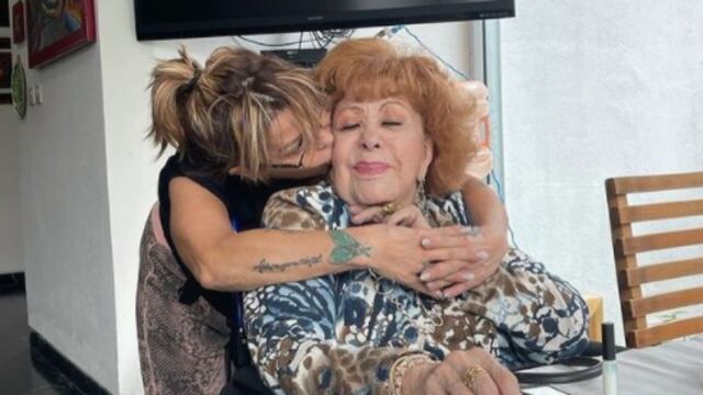 Alejandra Guzmán y Silvia Pinal