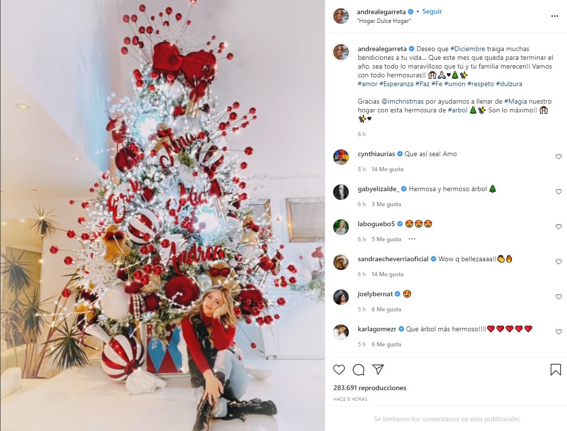 Andrea Legarreta presume su árbol de Navidad