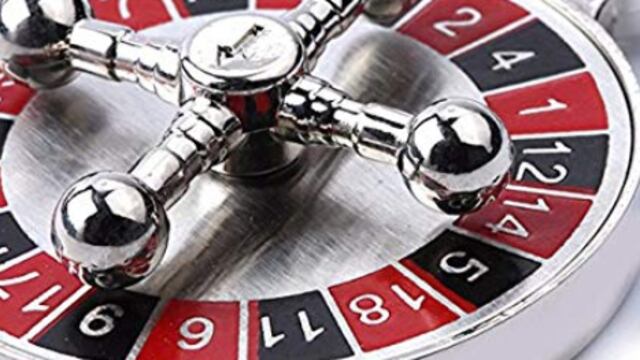 La bola de la ruleta está girando. Hagan sus apuestas.