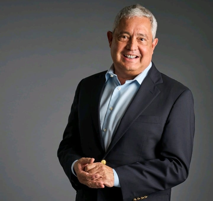 Carlos Velázquez de León