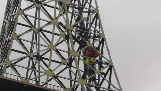 La torre se ubica en el municipio de Gómez Palacio