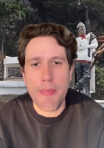 Mario Moreno responde a Carlos Name y lo reta a ir a la casa de Cantinflas.