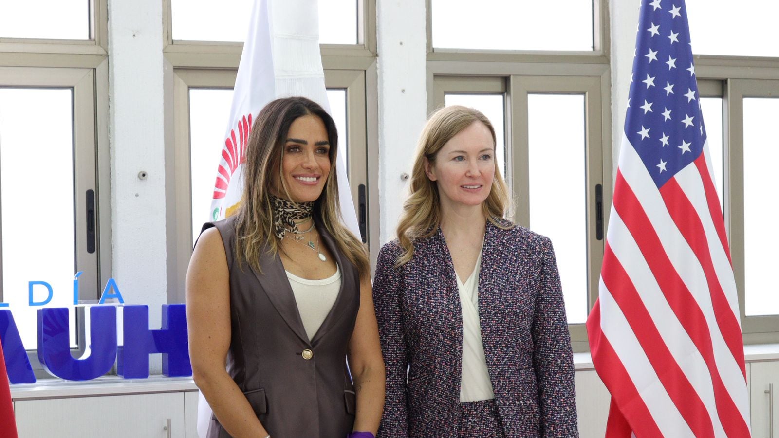 Alessandra Rojo de la Vega y Sarah Duffy coordinan acciones rumbo al Mundial 2026