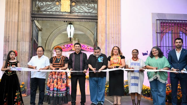 Salomón Jara abre la Casa del Pueblo para celebrar el Día de Muertos