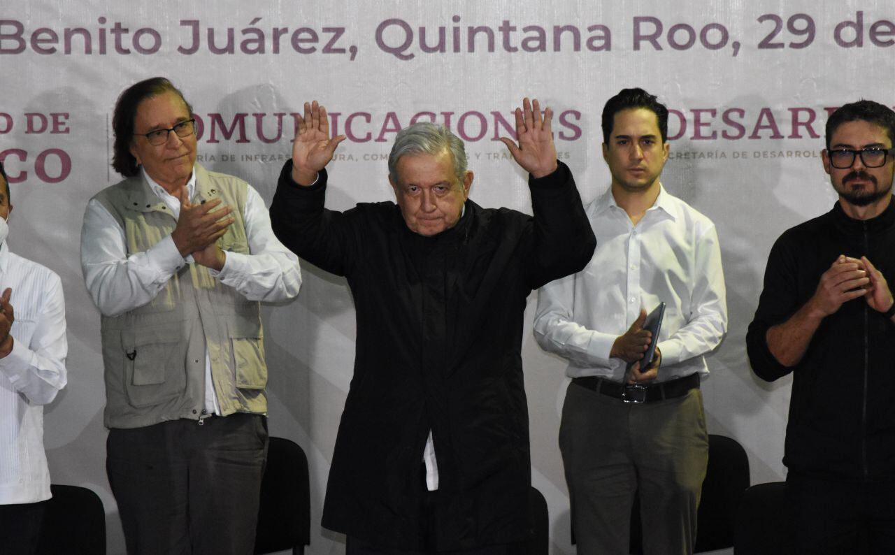 AMLO