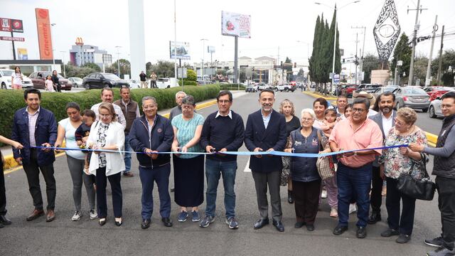 Fernando Flores entregó reencarpetado de la calle Guadalupe Victoria de Metepec