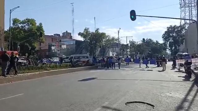 Bloqueos en vialidades de Niños Héroes y Río de la Loza hoy 18 de junio