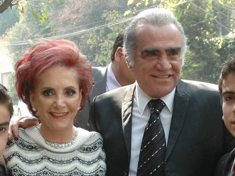 Vicente Fernández y doña Cuquita Abarca.