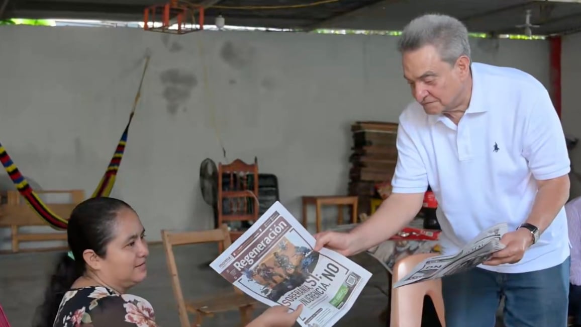Pío López Obrador recorre Tuxtla Gutiérrez tras registro para buscar una diputación federal