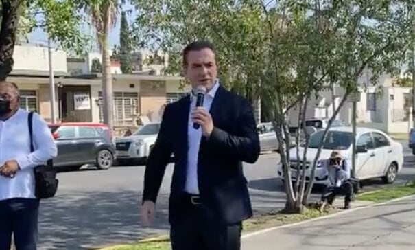 Adrián de la Garza, candidato del PRI-PRD