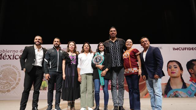 Delfina Gómez Álvarez en el encuentro “Haciendo Equipo Por La Paz”