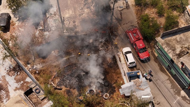 Bomberos de Acapulco sofocan incendio