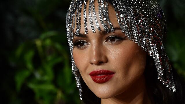 Eiza Gonzalez en los Fashion Awards 2021