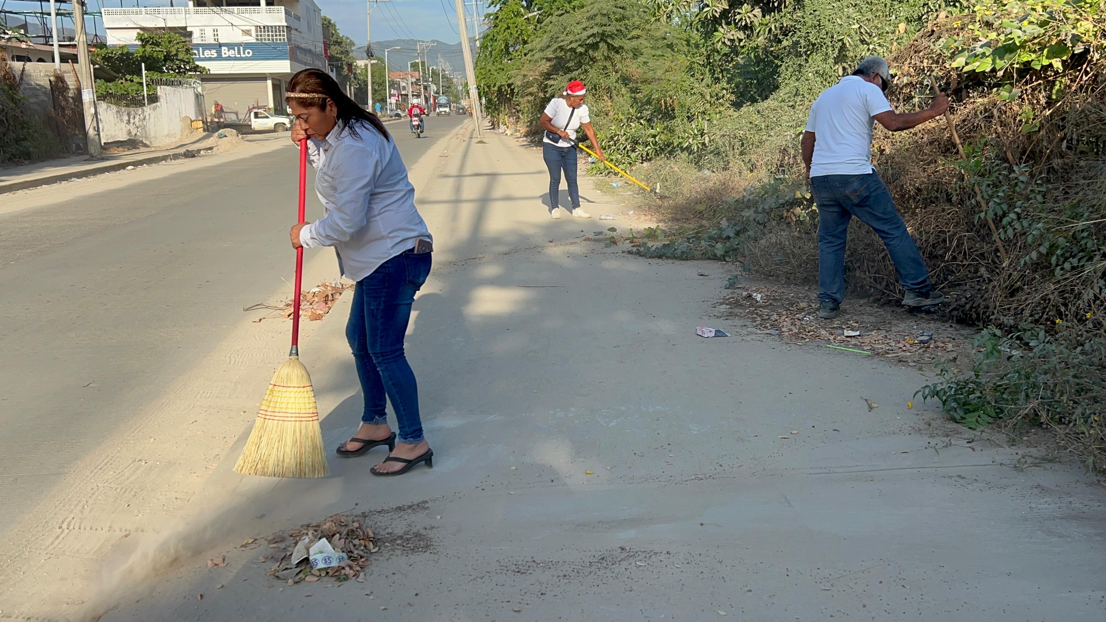 Acapulco arranca operativo de Saneamiento Básico