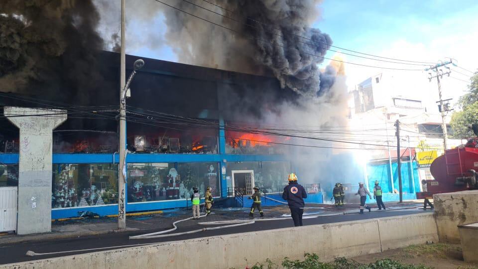 Incendio en Galerías el Triunfo
