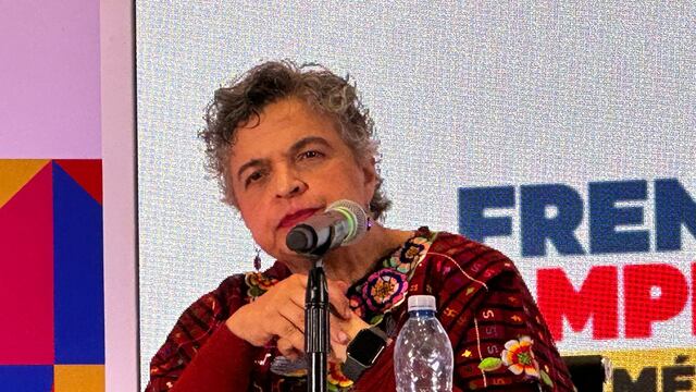 Beatriz Paredes en el segundo debate Frente Amplio por México