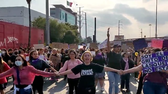 Manifestación por la muerte de Debanhi Escobar