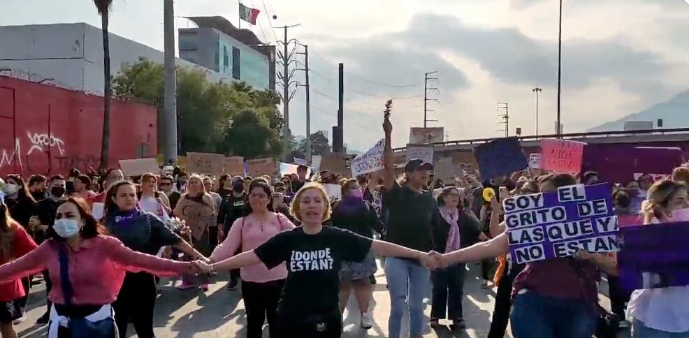 Manifestación por la muerte de Debanhi Escobar