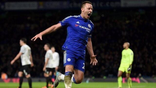 Terry festeja uno de sus goles con los Blues.
