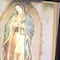 VIDEO: Creyó que la Virgen de Guadalupe brillaba por “milagrosa”; TikTok no quiere romper su ilusión con la verdad