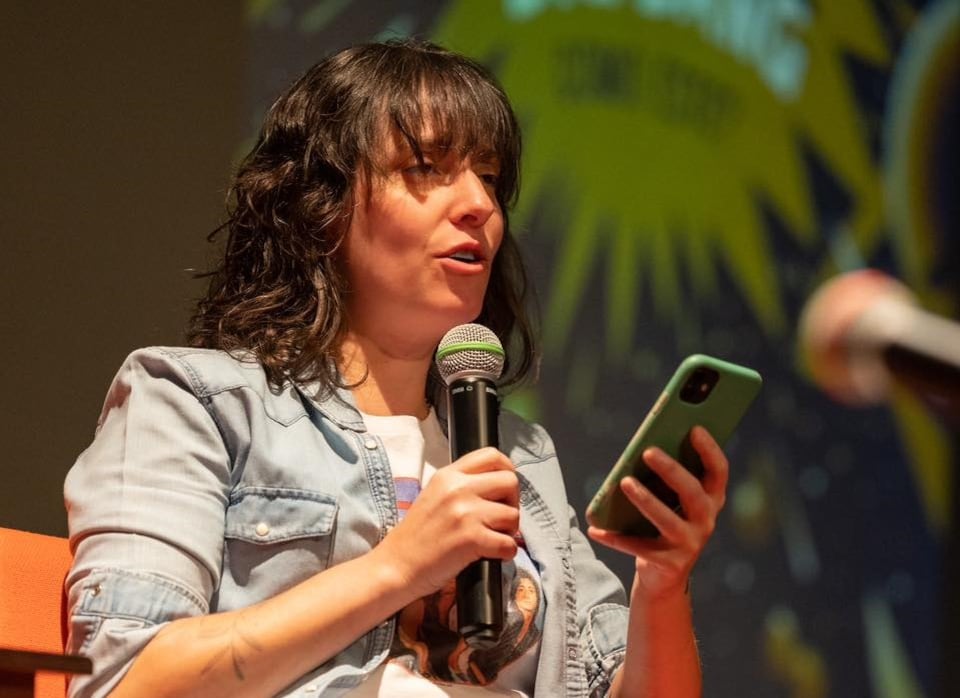 ¿Quién es Leonora Milán? Conductora de La Hora Nacional, programa envuelto en la polémica