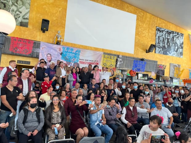 Simpatizantes de Morena apoyan candidatura de Claudia Sheinbaum