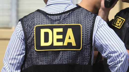 La DEA abre vacantes en México