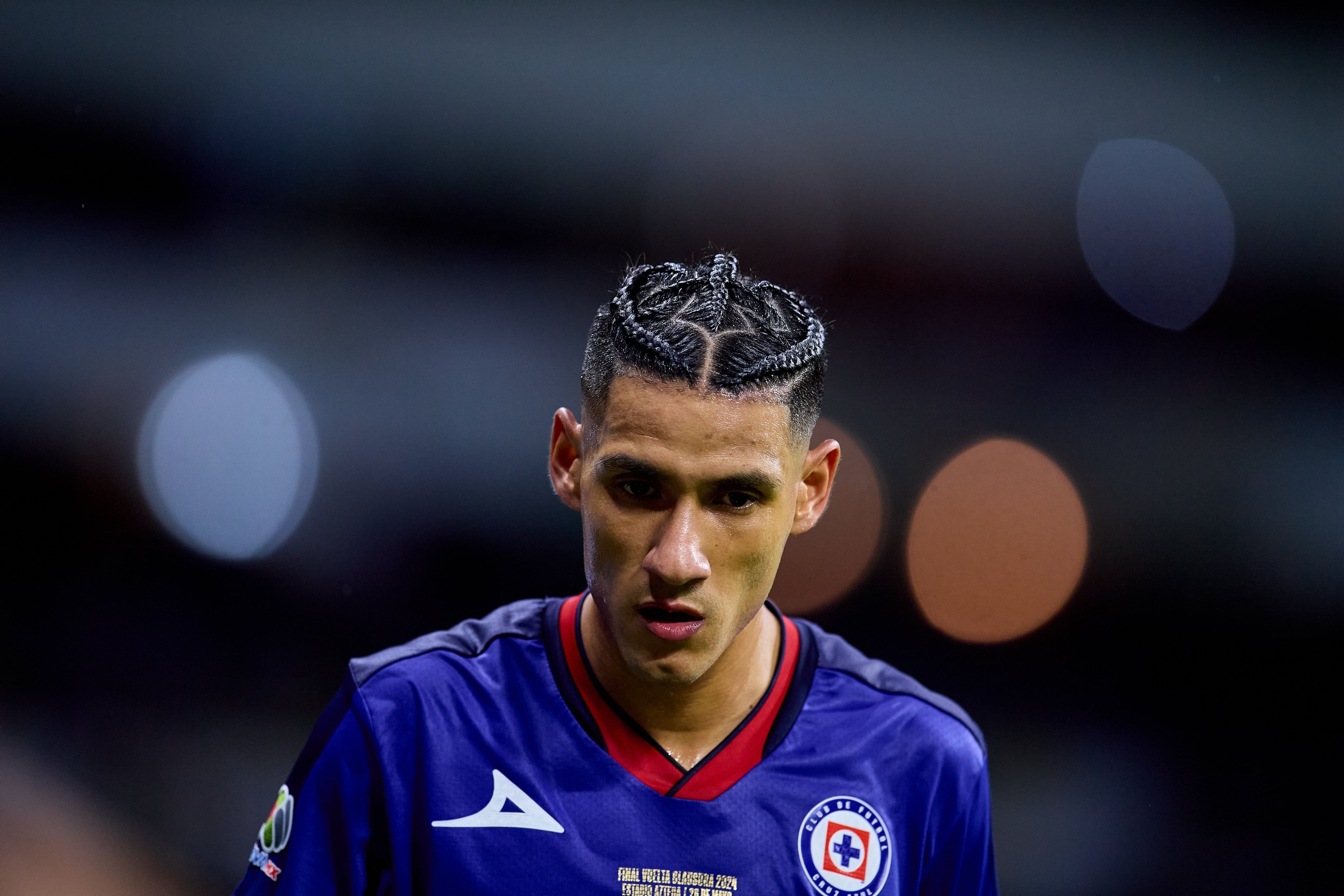 Uriel Antuna con Cruz Azul.