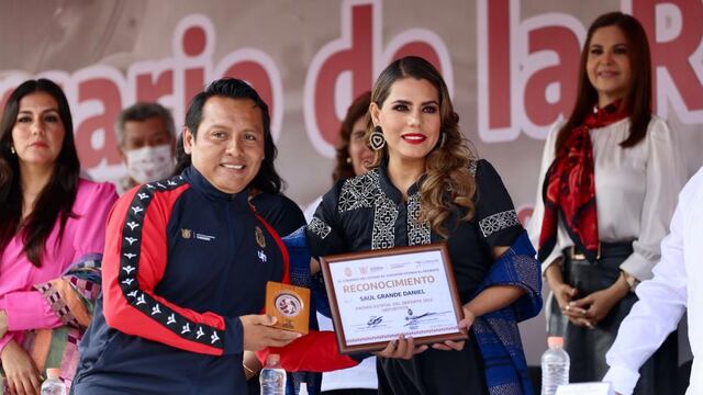 Evelyn Salgado celebra aniversario de la Revolución Mexicana con justicia y bienestar social en Guerrero