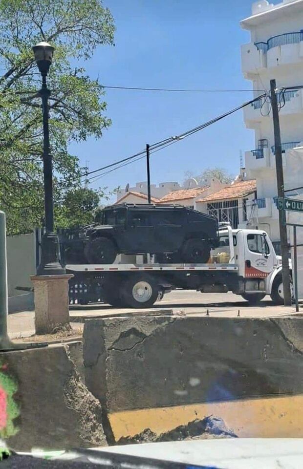 Vehículos decomisados por el ejército en Tierra Caliente