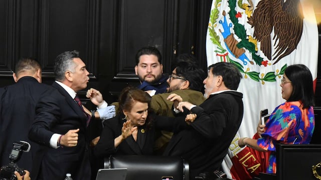Pelea entre Alito Moreno y Gerardo Fernández Noroña