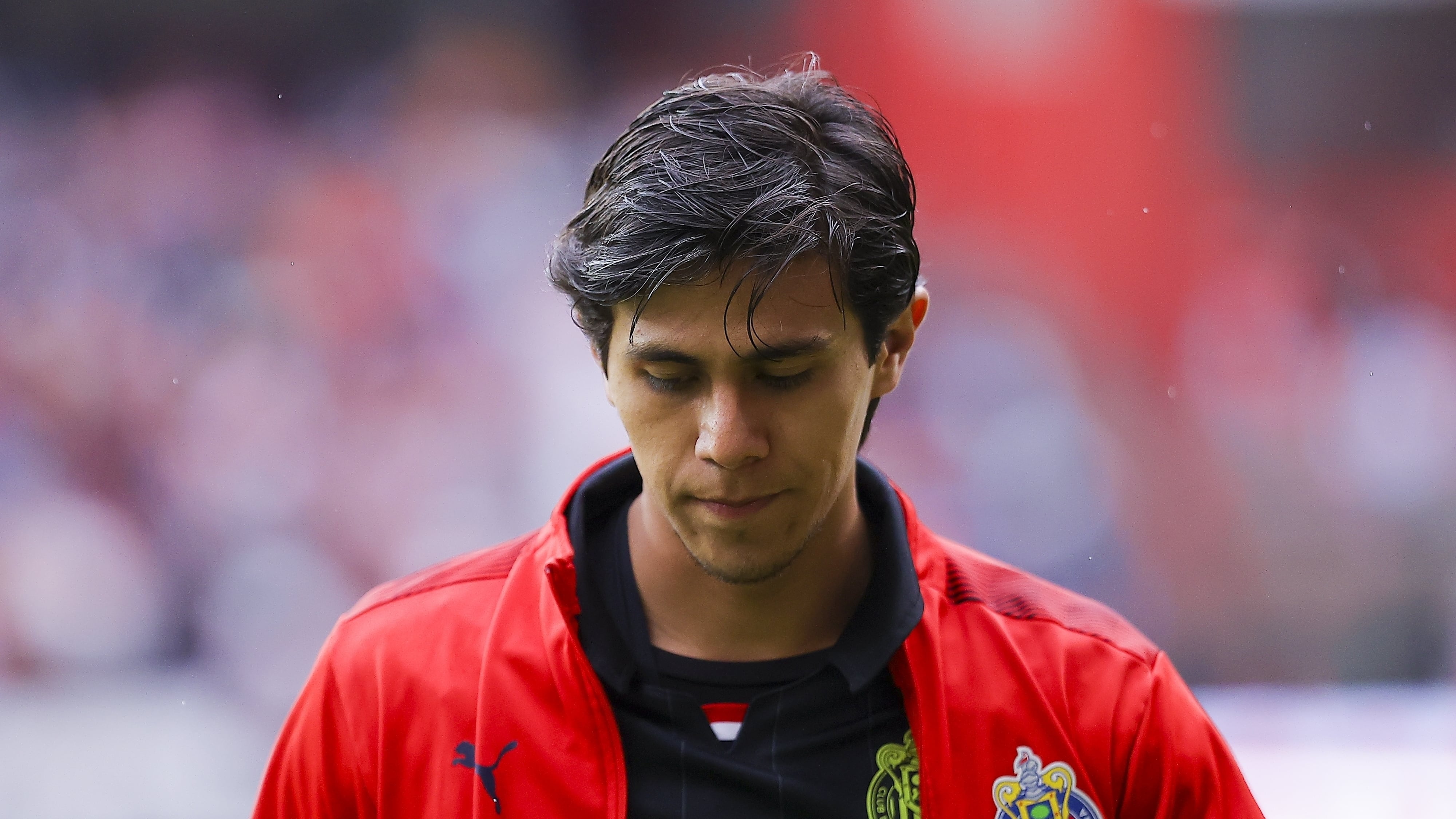Tragedia en el Club Chivas, José Juan Macías se volvió a lesionar; ocho meses fuera