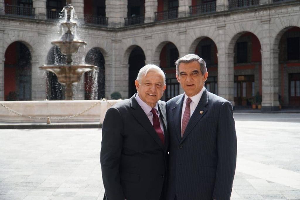 AMLO defiende a Américo Villarreal de ataques sobre supuesto vínculo con el Cártel del Noreste de Tamaulipas