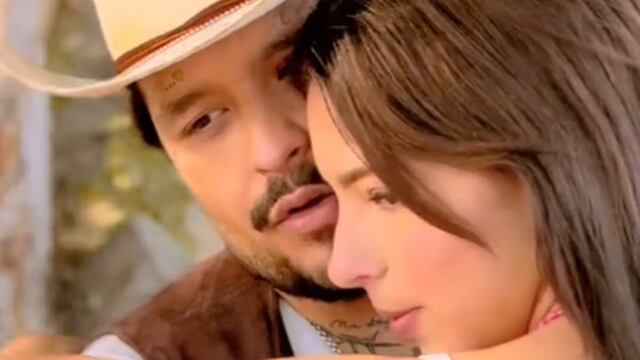 El romántico video de Christian Nodal y Ángela Aguilar