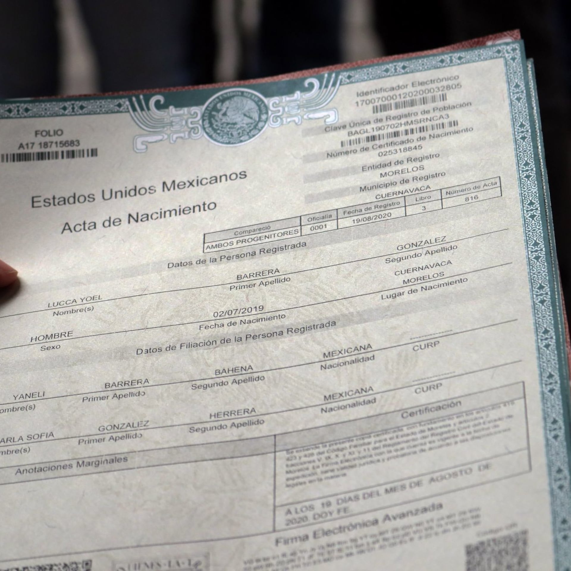 Identidad en remate: el nuevo regalo de la 4T a Cuba