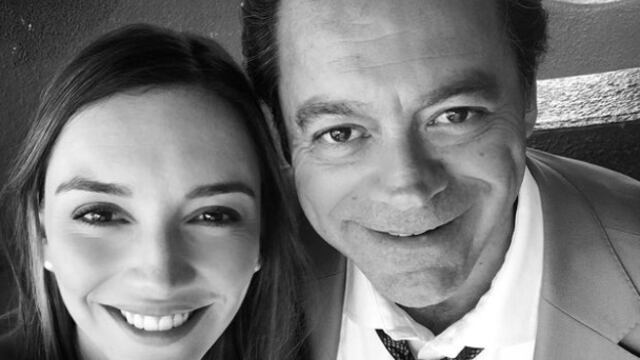 Regina Blandón junto a su padre Roberto