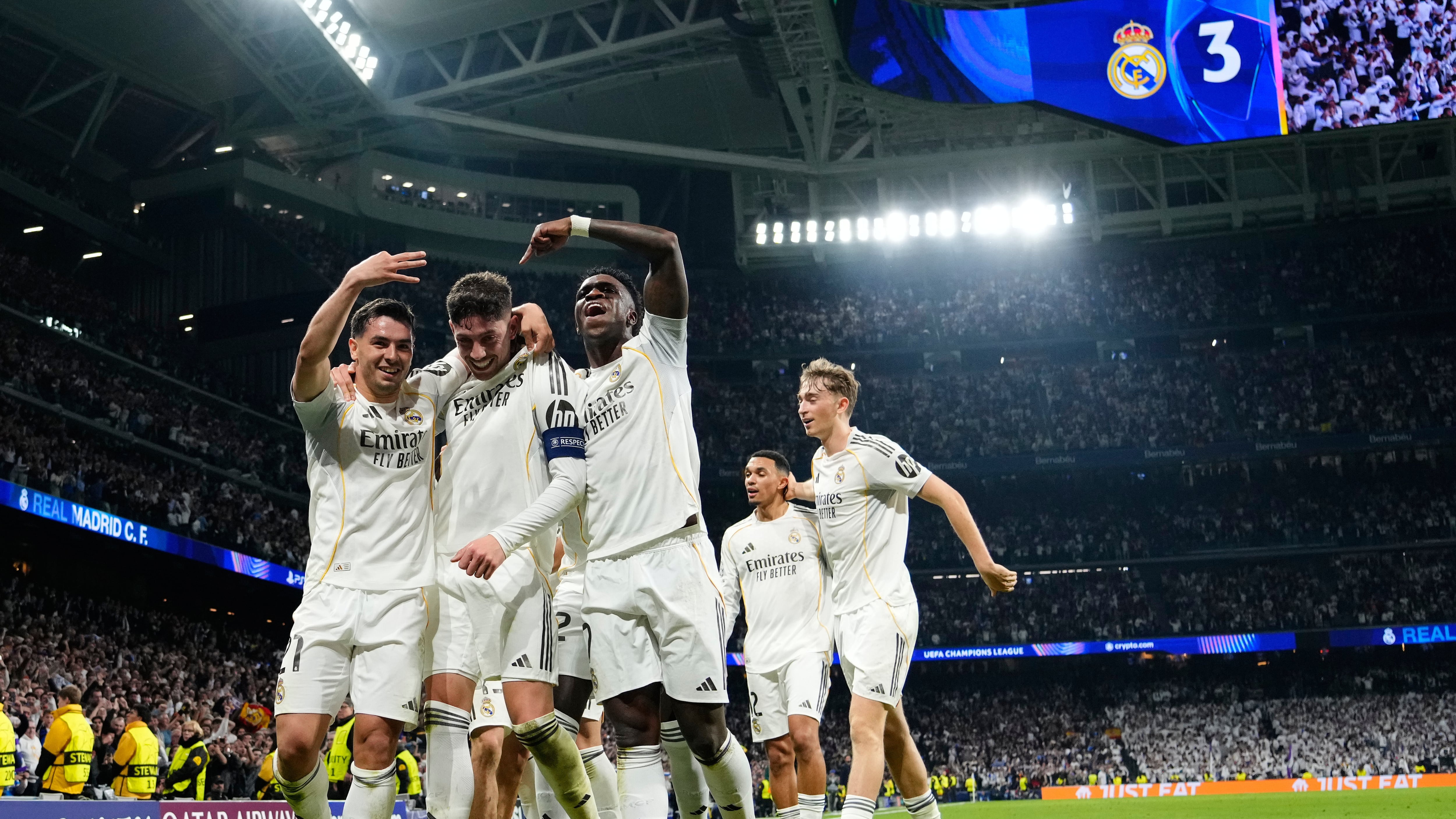 Real Madrid golea al Manchester City y pone un pie en cuartos de Champions League
