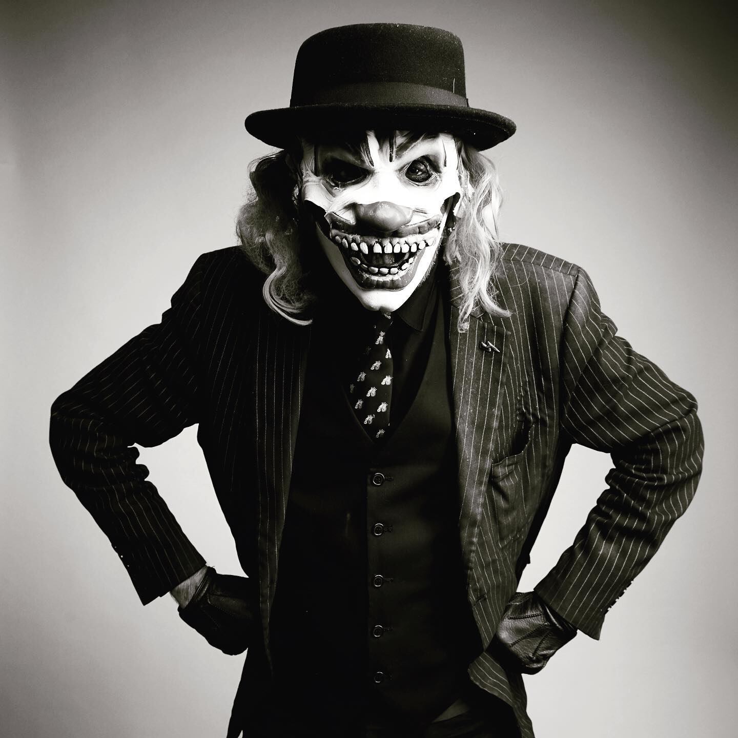 El Kompa Yaso, comediante.