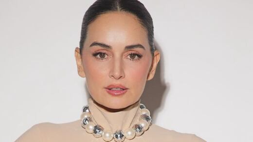 Ana de la Reguera sólo sonríe cuando le recuerdan que está soltera tras cortar con Alfonso Herrera