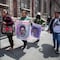 Familiares de Ayotzinapa llegan a Palacio Nacional con desconfianza para reunirse con Sheinbaum