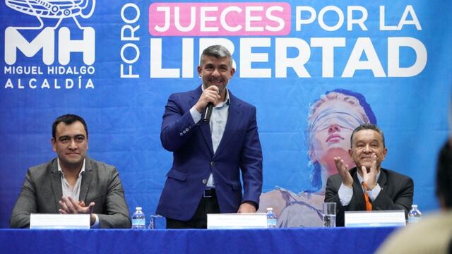 Mauricio Tabe defiende el Foro Jueces por la Libertad de la alcaldía Miguel Hidalgo