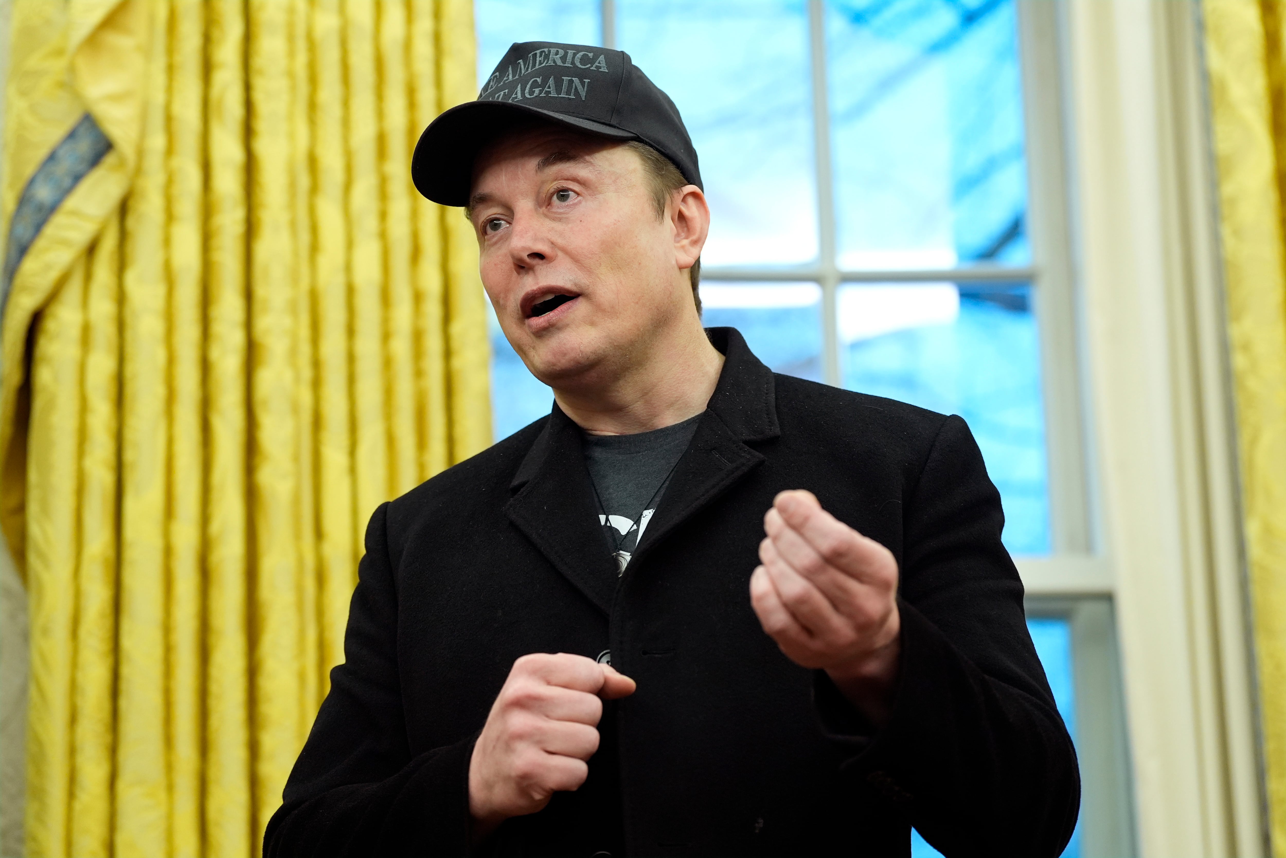 Donald Trump le da más poder a Elon Musk con nuevo decreto.