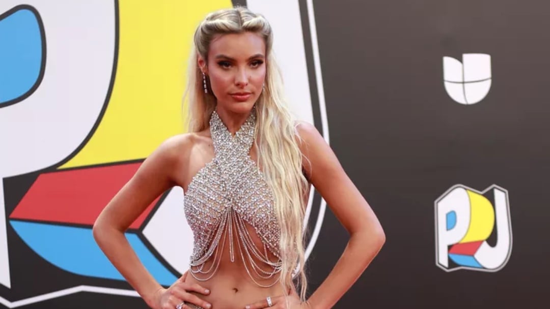 Lele Pons con sensual vestido deja poco a la imaginación en Premios Juventud 2024