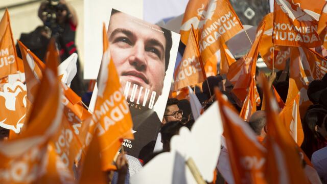 Samuel García, aspirante a la presidencia de México, inició su precampaña por Movimiento Ciudadano en la Explanada del Museo de Historia acompañado de su esposa Mariana Rodríguez