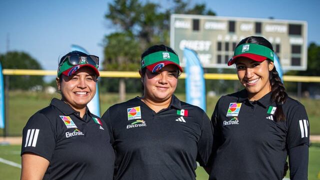 Dafne Quintero, Maya Becerra y Mariana Bernal en el Mundial de Tiro con Arco.