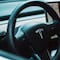 ¿Fracasa el piloto automático de Tesla? Llama a revisión 2 millones de autos vendidos en Estados Unidos por esta razón