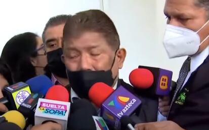 Juan Osorio da último adiós a Carmen Salinas