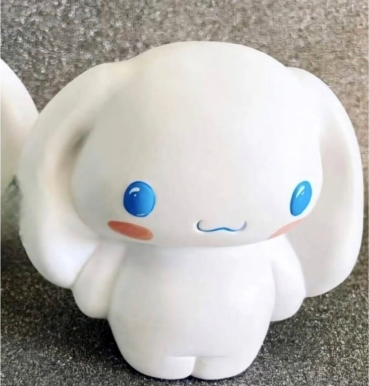 El precio de estas bonitas alcancías de Hello Kitty de cerámica te va a sorprender