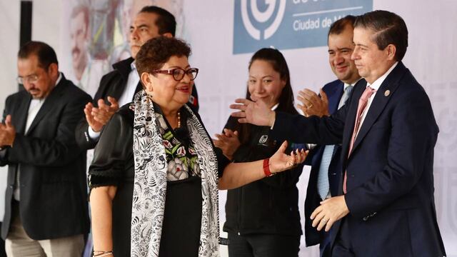 Ernestina Godoy y Giovani Gutiérrez Aguilar