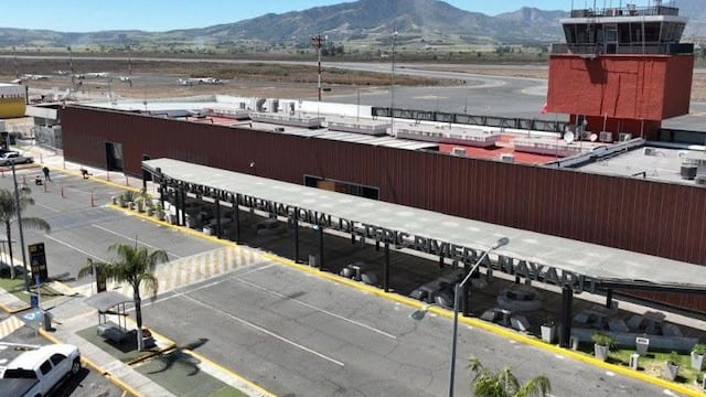 Aeropuerto de Tepic: piden conservar el nombre de Amado Nervo